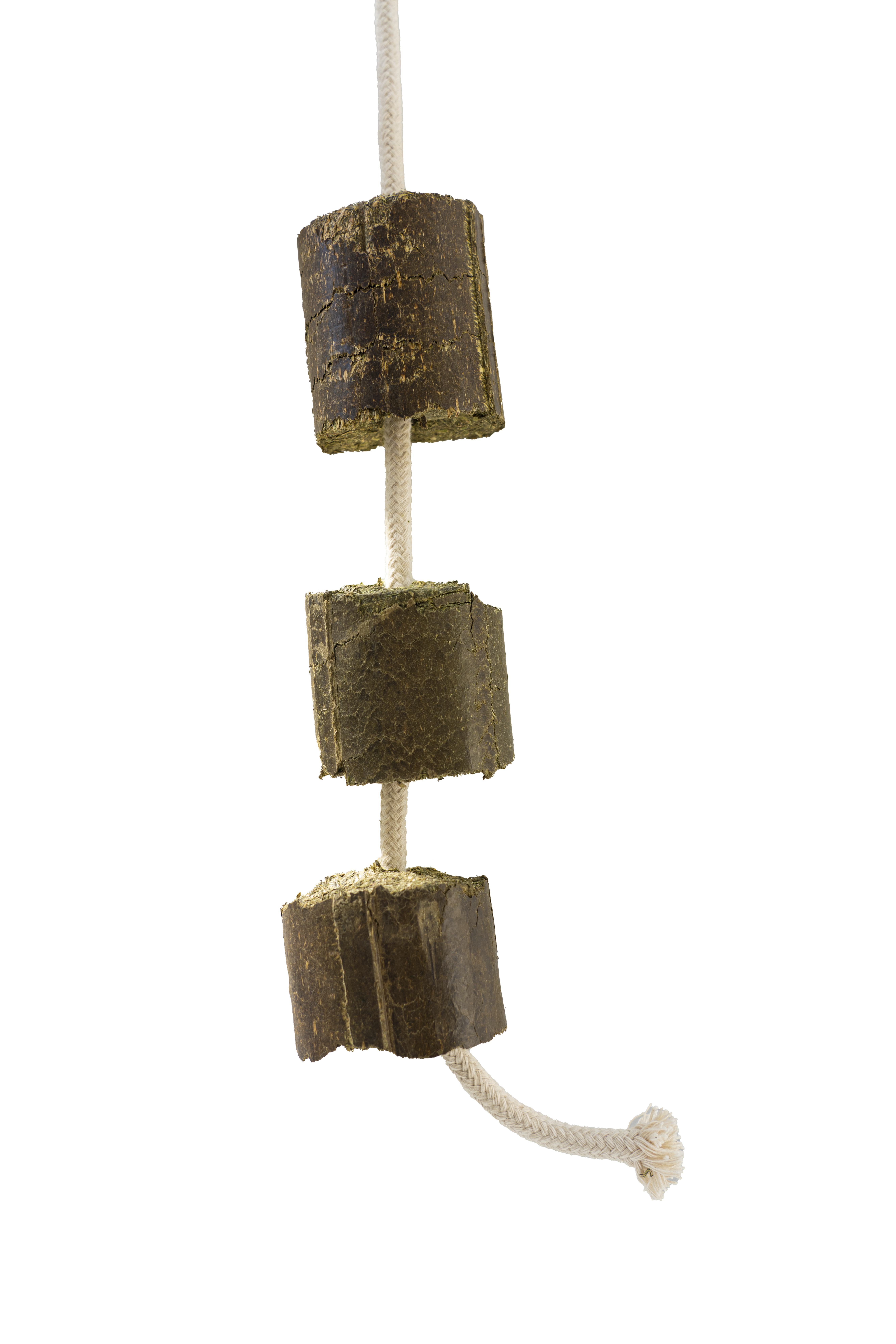 LAX Luzerne Spielseil LAX Luzerne Spielseil welches an einer hellbraunen Kordel aufgefeldet wurde. Die gepressten LuzerneCobs wurden daran gehängt